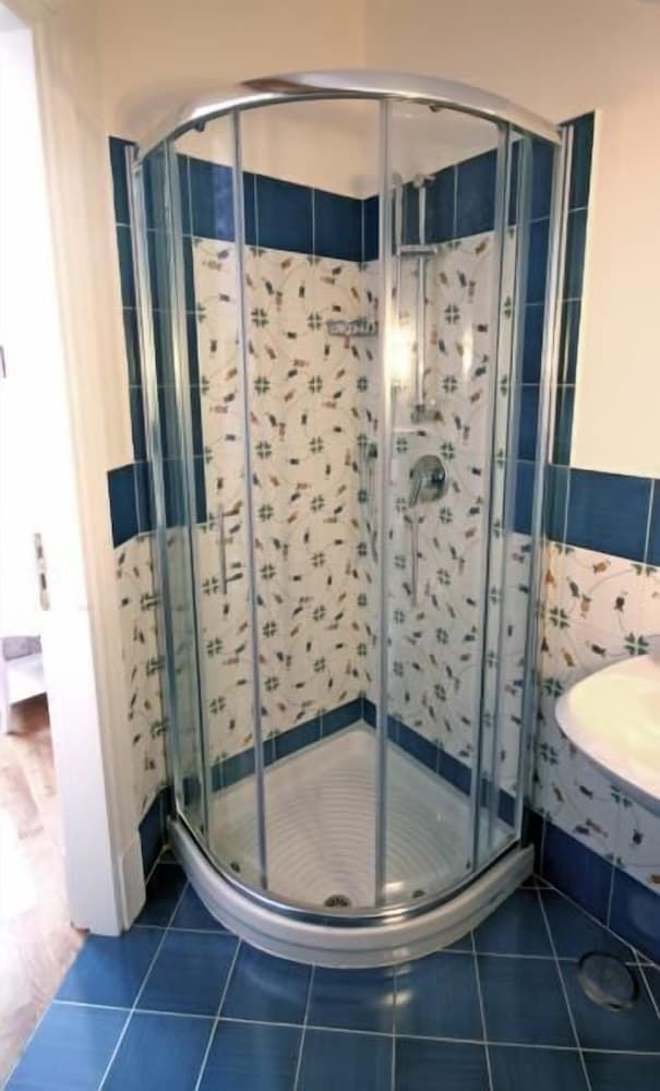 The Secret Garden Relais Standard Double Room, Ensuite 31