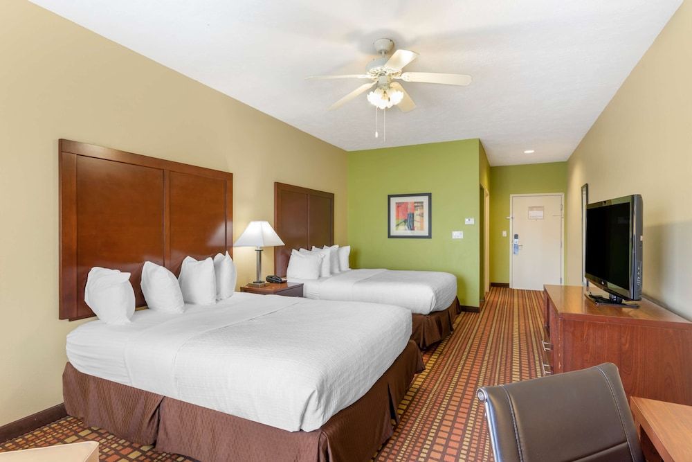 Standard Room, 2 Queen Beds, Non Smoking, Refrigerator & Microwave