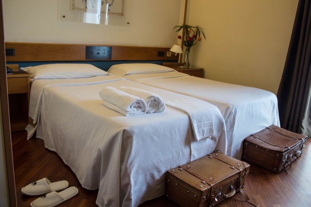 Classic Room, 1 King Bed