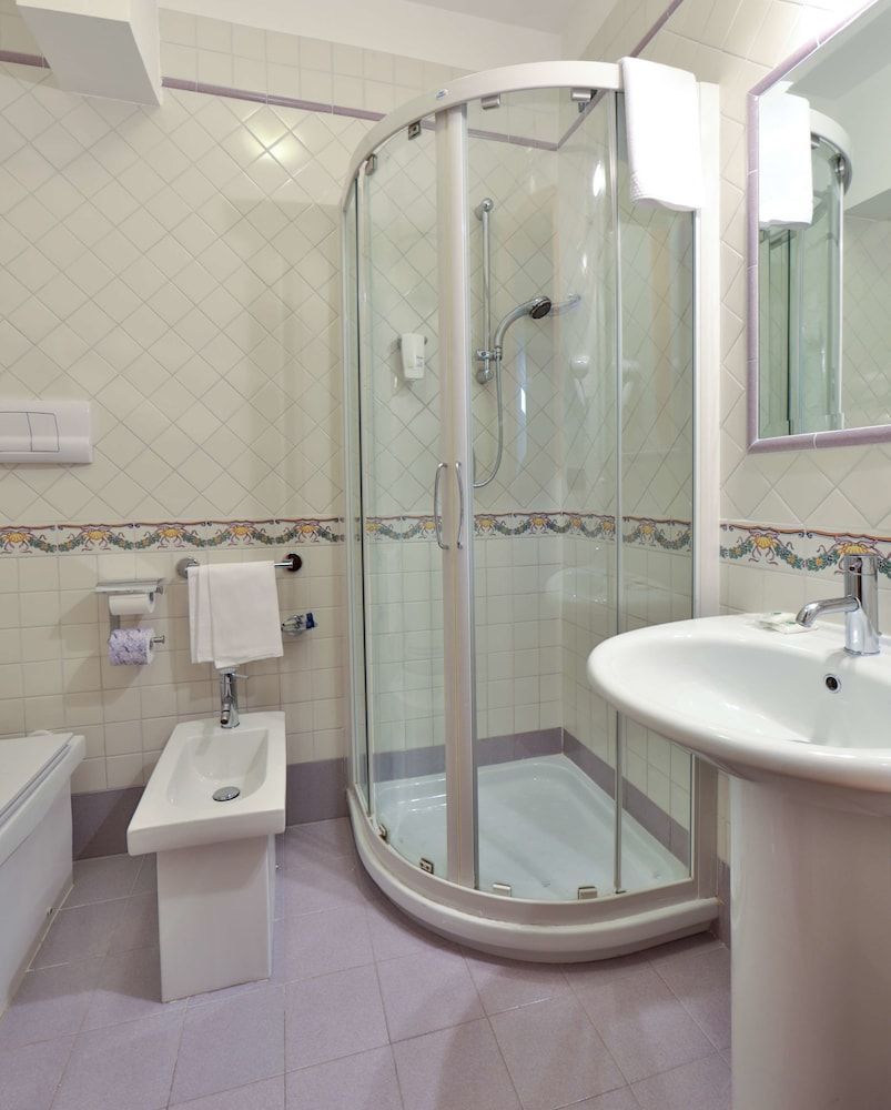 Best Western Hotel Dei Cavalieri Classic Room, 1 Queen Bed, Annex Building 9