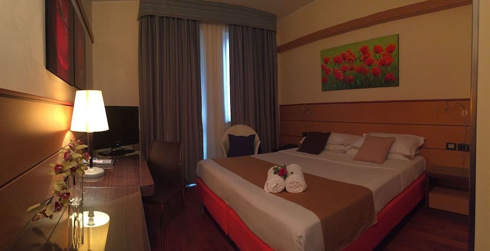 Best Western Hotel Dei Cavalieri Classic Room, 1 Queen Bed, Annex Building 7