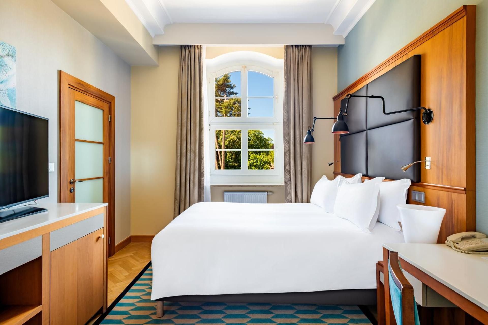 Classic Double Room - Park Side