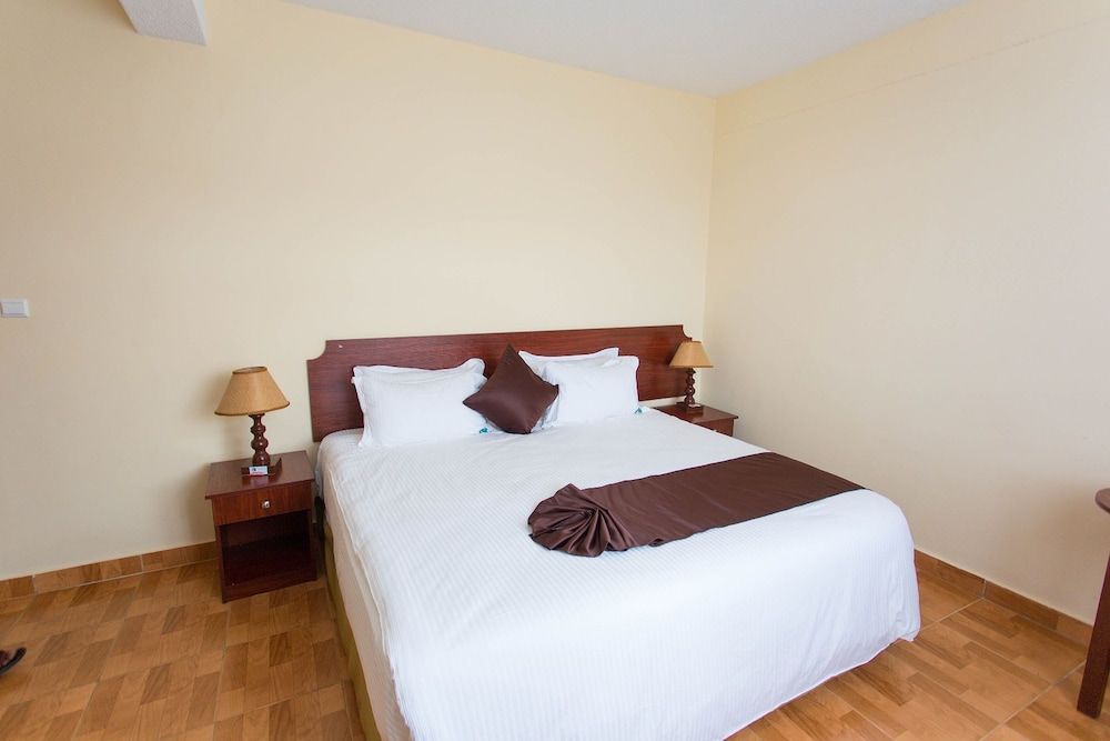 undefined Cenetra Hotel 3