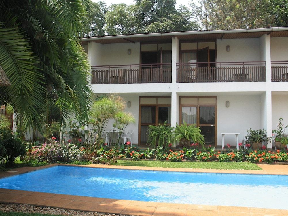 Hotel Le Garni Kigali Standard Double or Twin Room, Pool View 5