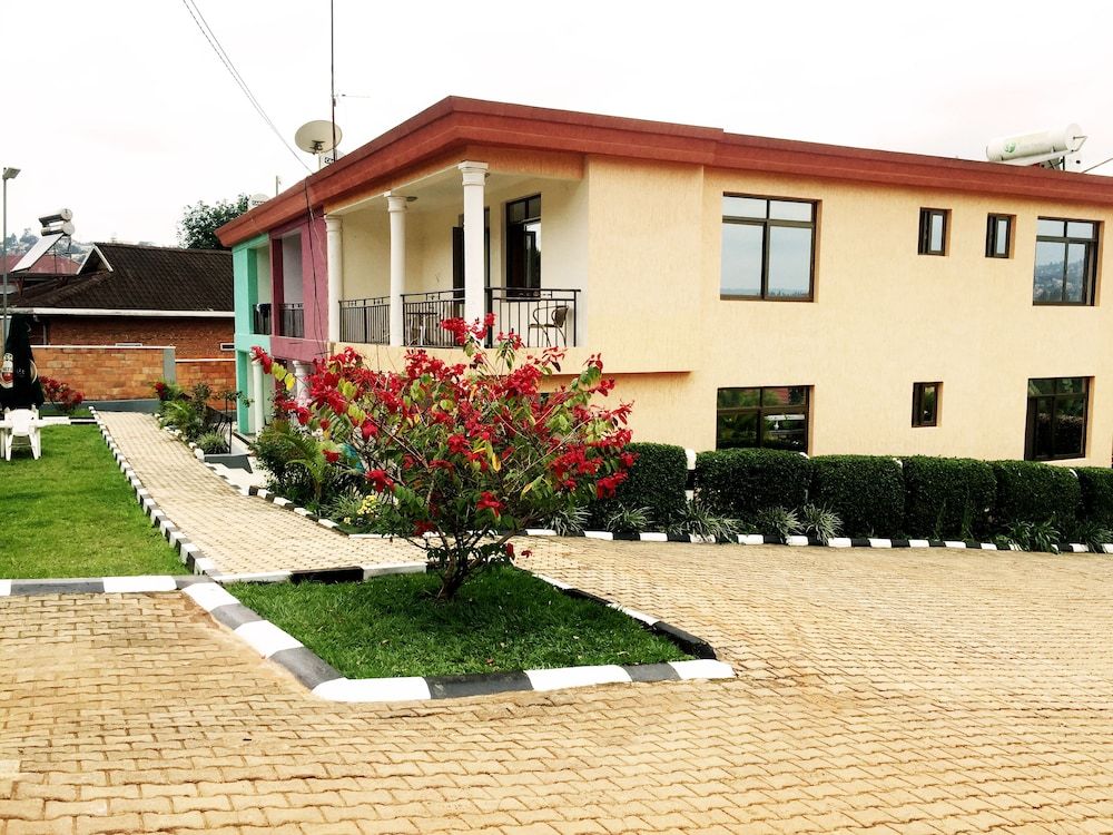 undefined Romalo Hotel & Apartments 8