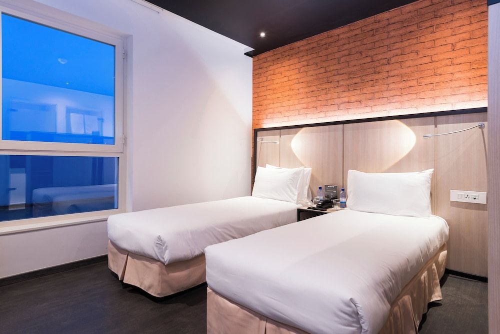 ONOMO Hotel Kigali Standard Twin Room