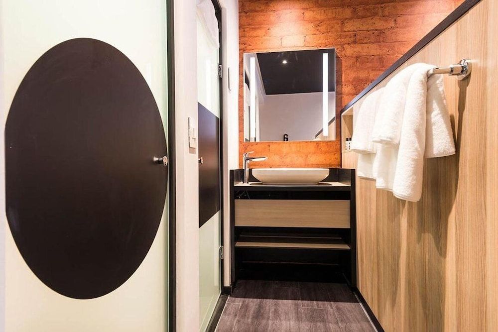 undefined ONOMO Hotel Kigali 8