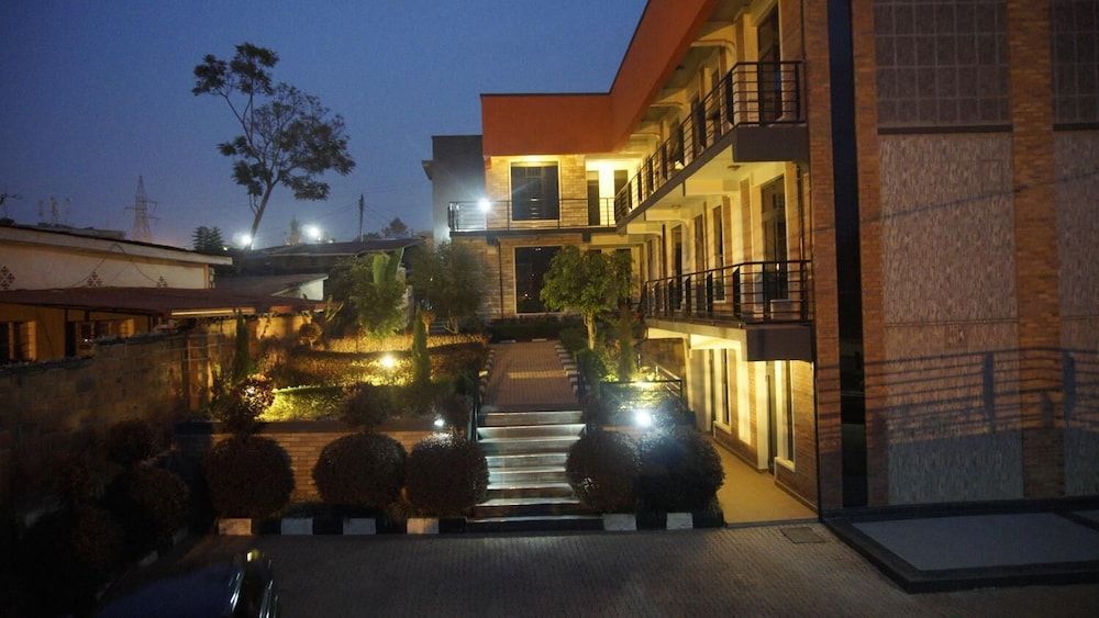undefined Shami Luxury Apart 4