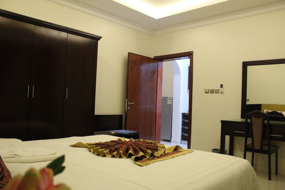 undefined Aros Alfaisaliah Furnished Units 3