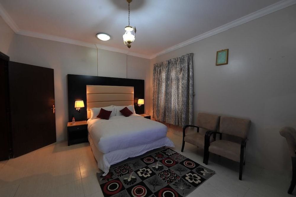 undefined Janadrya 13 4