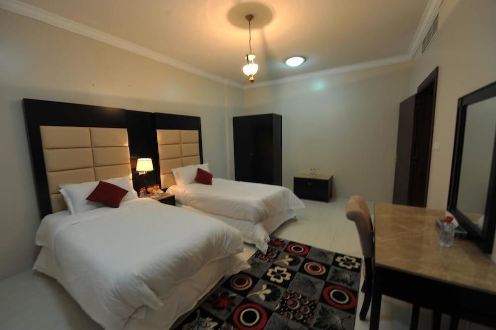 undefined Janadrya 13 5