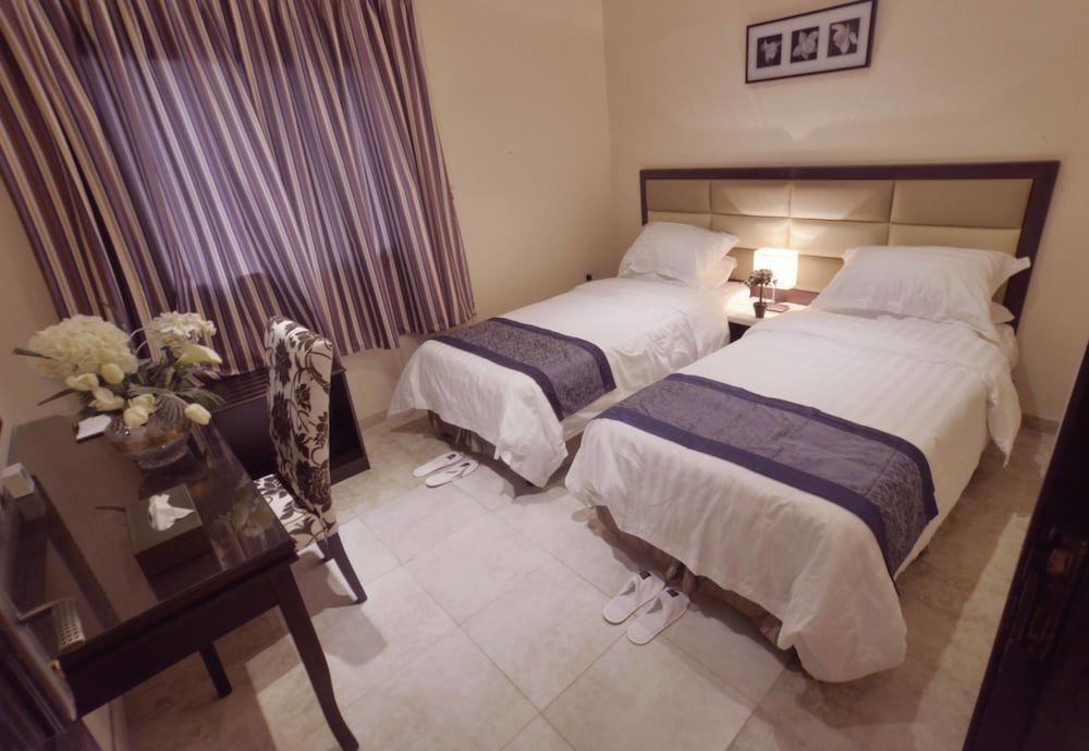 undefined City suites 7