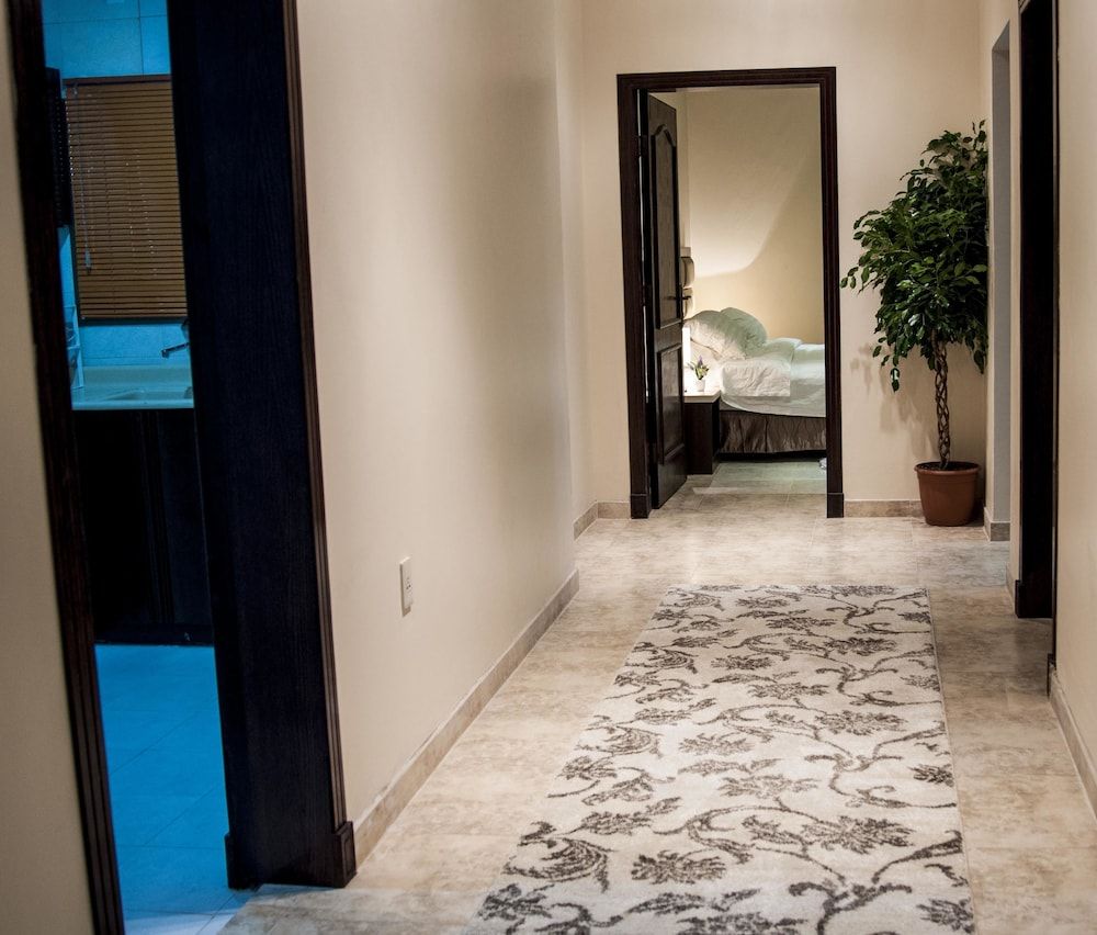 undefined City suites 4