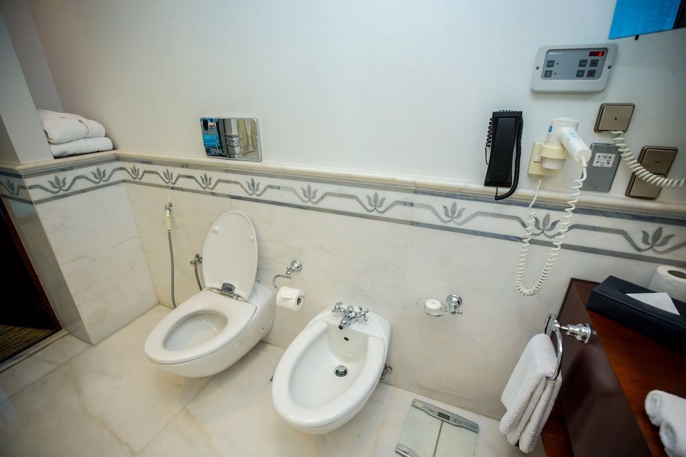 Rosewood Jeddah Superior Twin Room 3