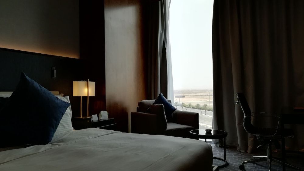 Millennium Madinah Airport Superior Room, 1 Queen Bed