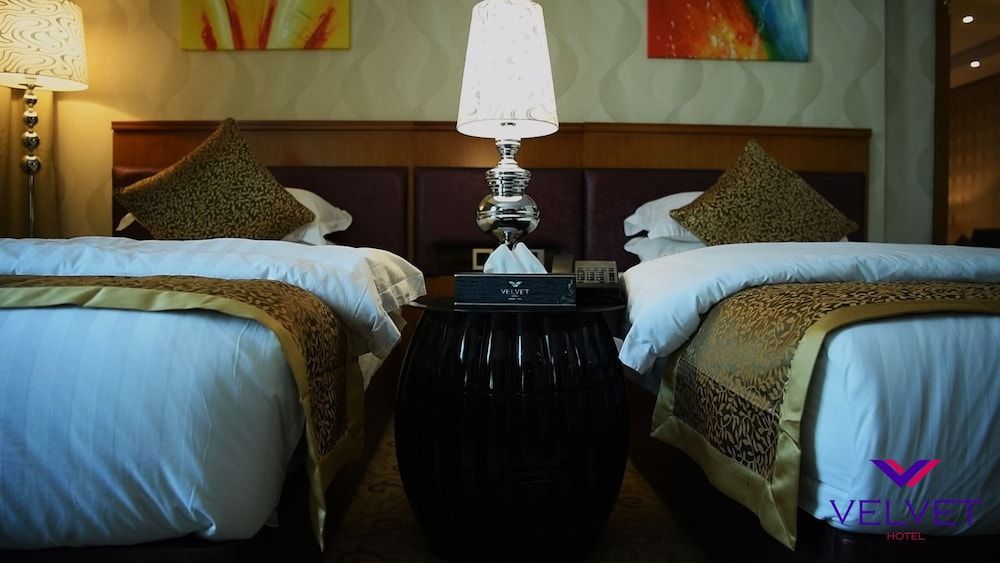 Velvet Hotel Deluxe Double Room 2