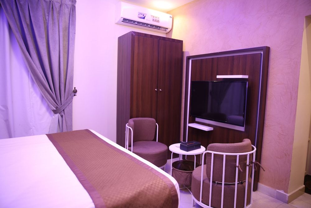 Swat Hotel Apartment Double or Twin Room 19