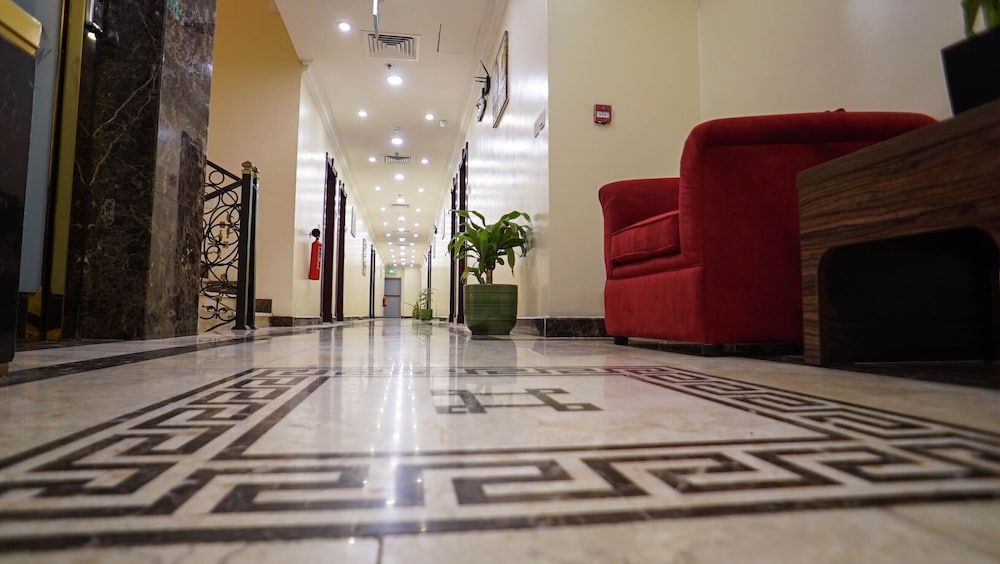 undefined Diamond Suites 3