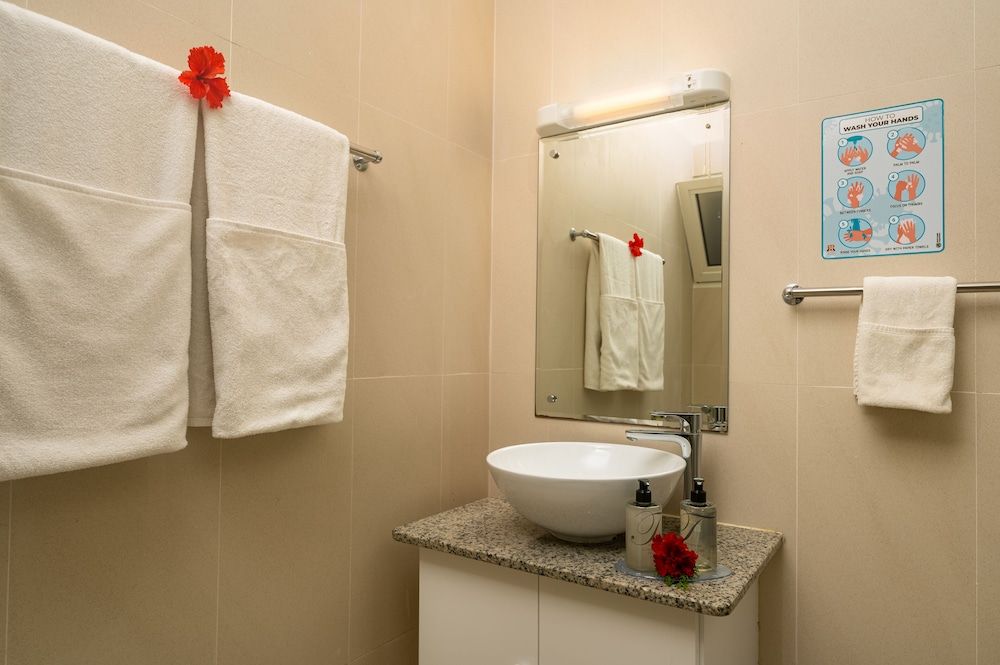 The Ridge Residence Standard Double Room 19