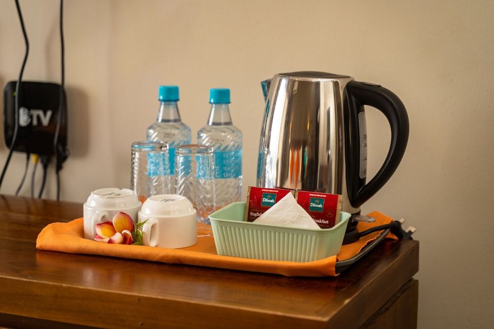 The Ridge Residence Standard Twin Room 8