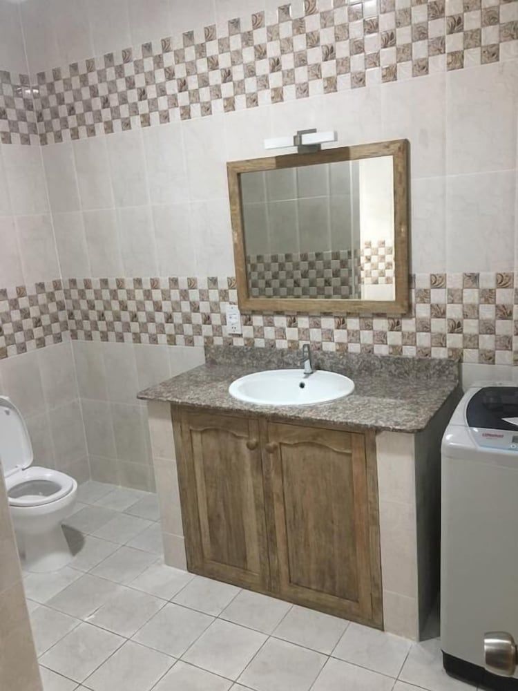 Shanaz Beachside Retreat Apartment, Mountain View 8