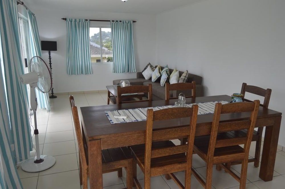 Chez Payet Guesthouse Apartment, 2 Bedrooms 7