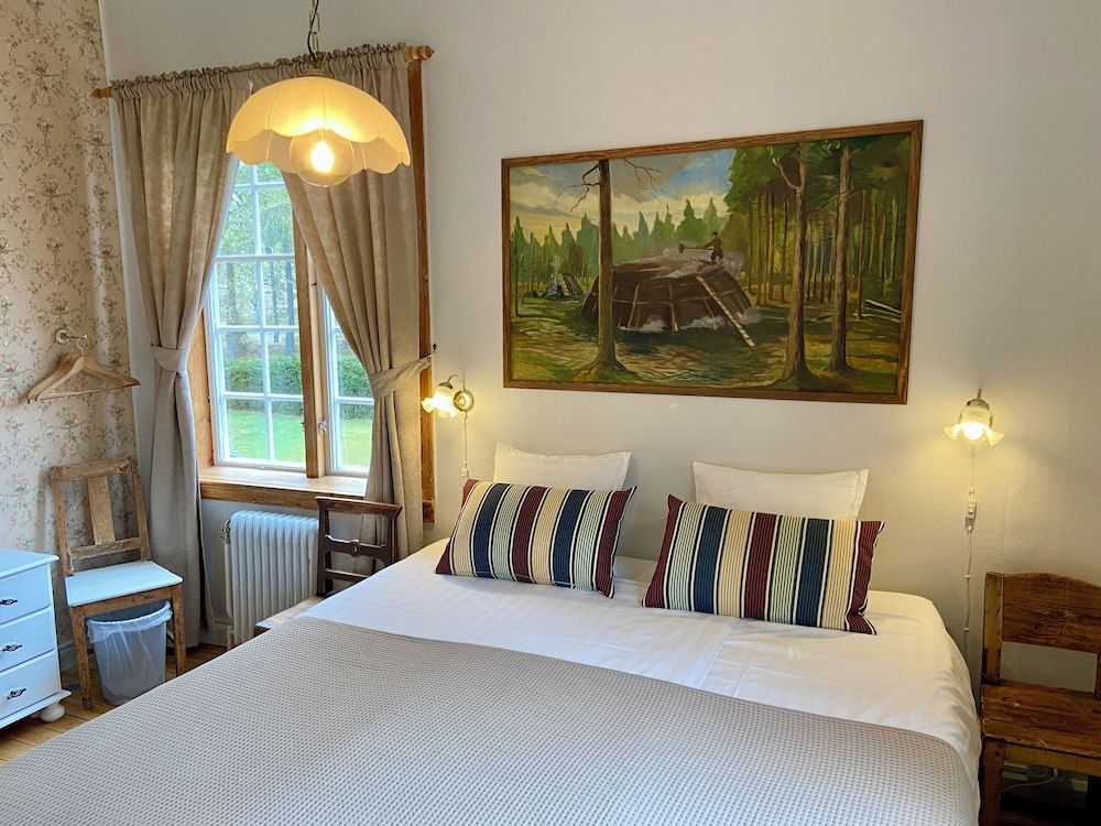 Comfort Double Room, 1 King Bed, Garden View