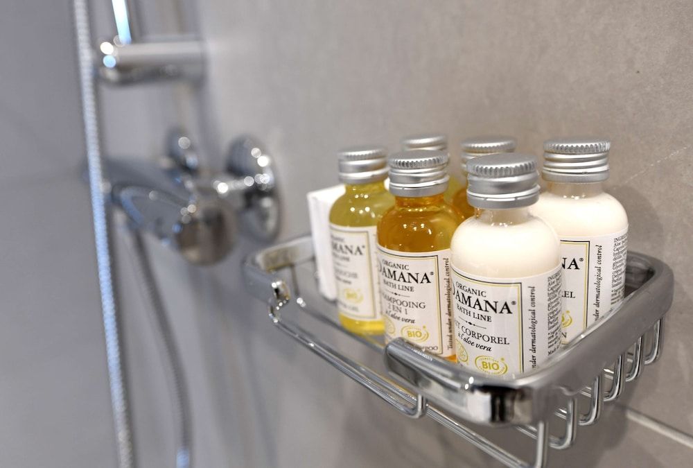 Best Western Plus Grow Hotel Standard Studio, 1 King Bed, Non Smoking, Kitchenette 6