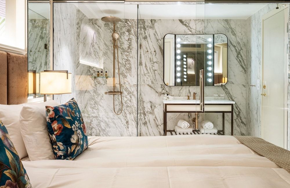 Bank Hotel, a member of Small Luxury Hotels of The World Vault without Window 2