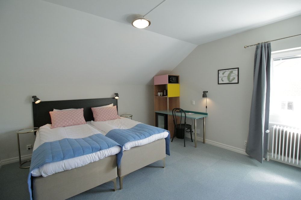 2Home Hotel Gävle Superior Double or Twin Room, 2 Twin Beds 3