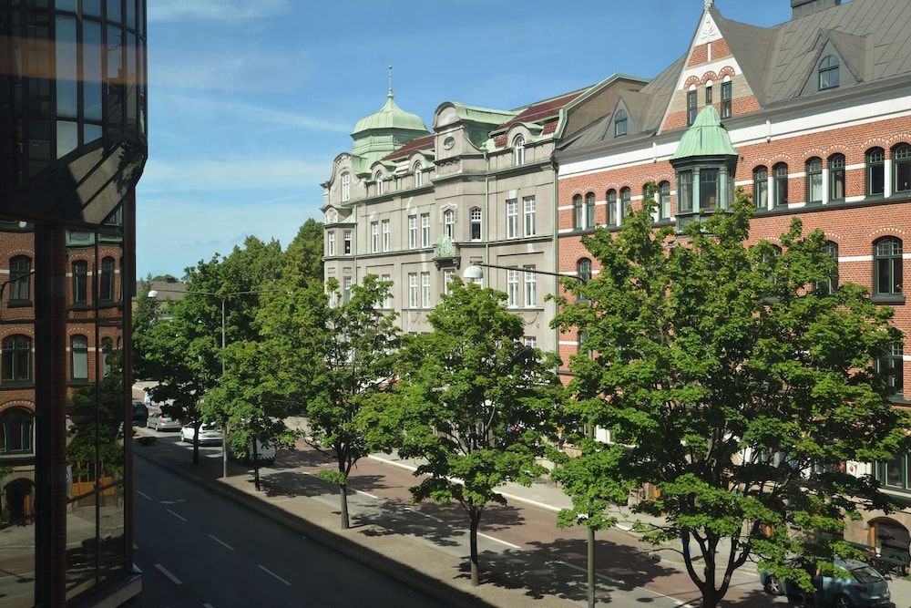 undefined Quality Hotel the Mill 10