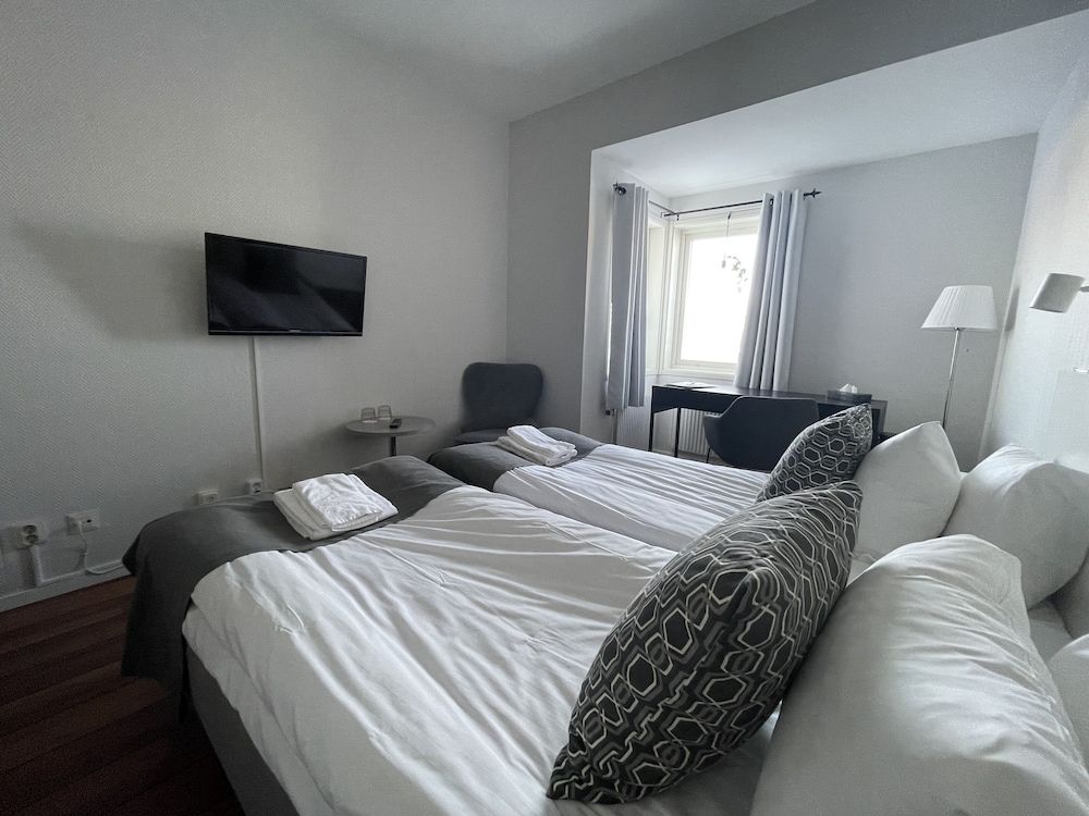 Rasta Falköping Triple Room 3