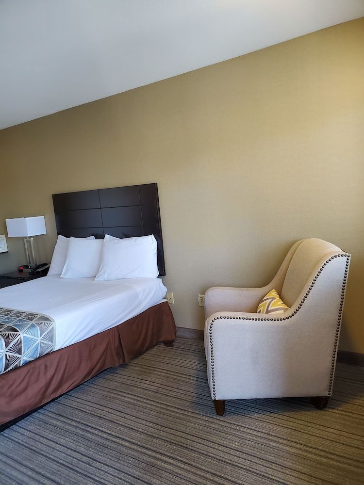 Good Living Inn Room, 1 Queen Bed, Accessible, Non Smoking 3