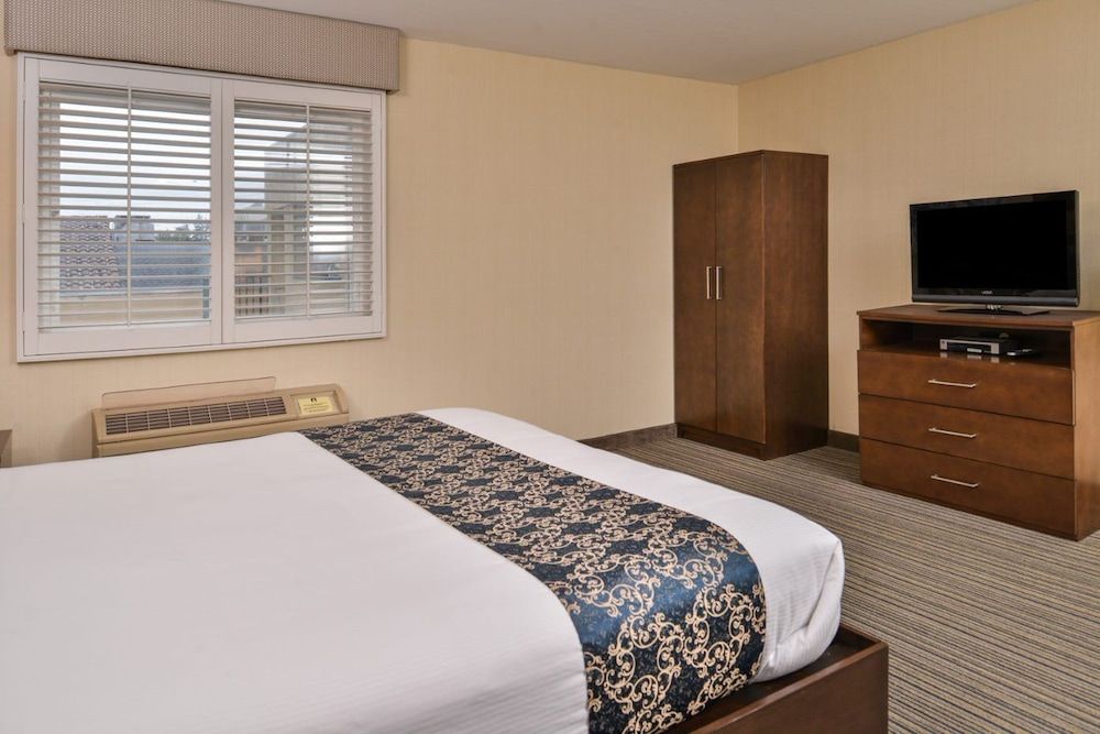 Good Living Inn Suite, 1 King Bed, Non Smoking 5