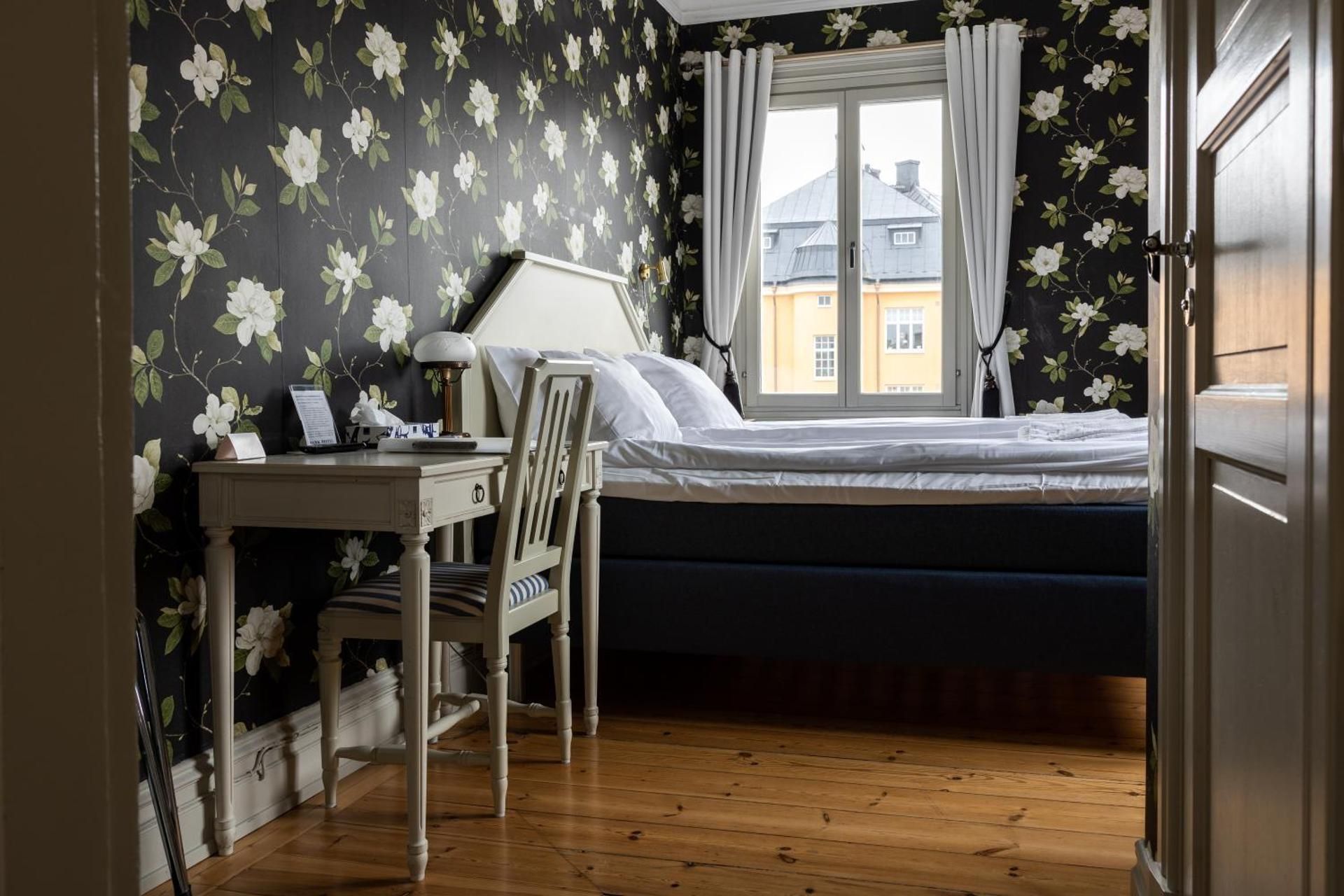 Comfort Single Room