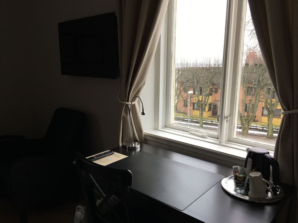 Stadshotellet i Sölvesborg Standard Twin Room, Private Bathroom 11