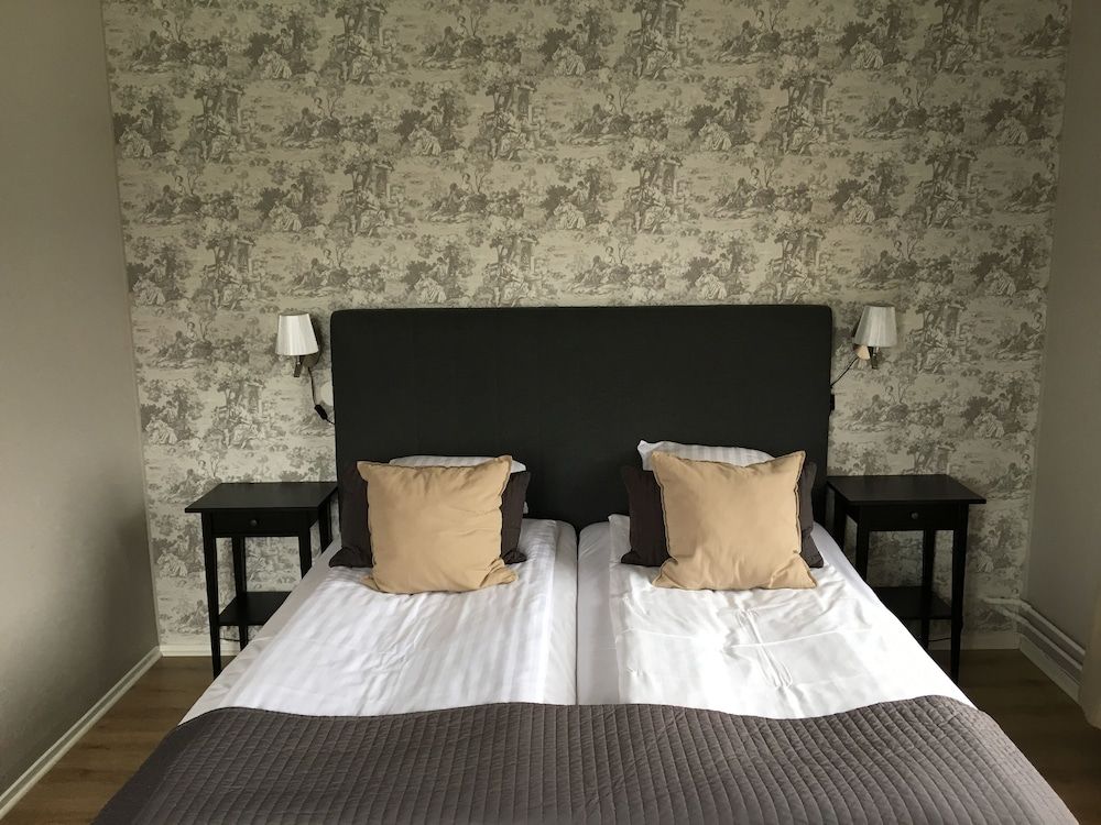 Stadshotellet i Sölvesborg Standard Twin Room, Private Bathroom 3