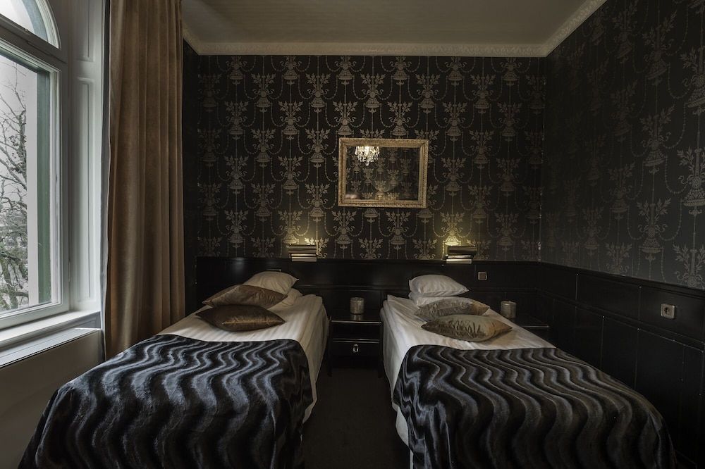 Stadshotellet Lidköping Superior Double Room 4