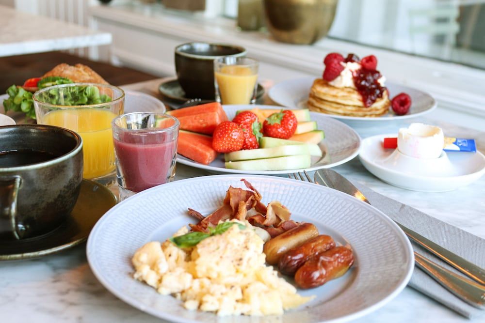 Breakfast buffet