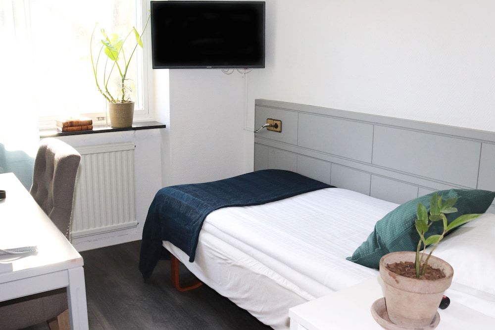 Stadshotellet Lidköping Classic Single Room 2