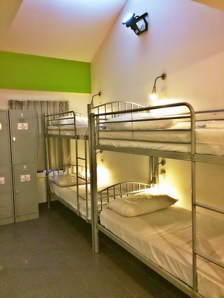 undefined Campbell Inn - Hostel 6