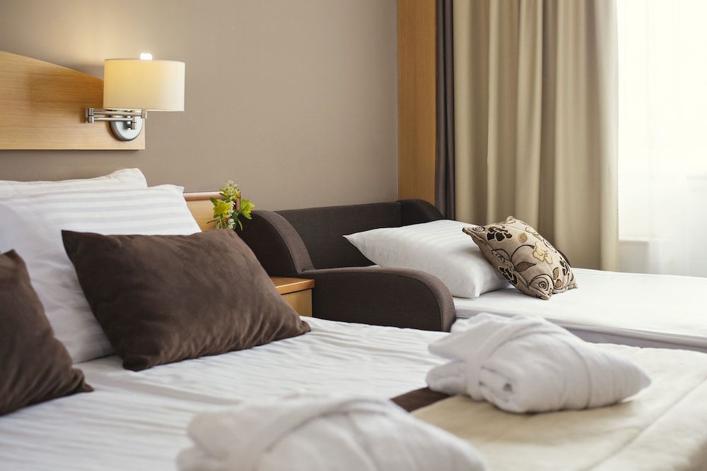 Standard Double Room with Extra bed