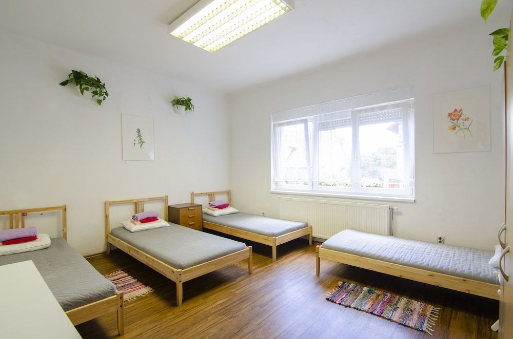 Economy Quadruple Room, Shared Bathroom