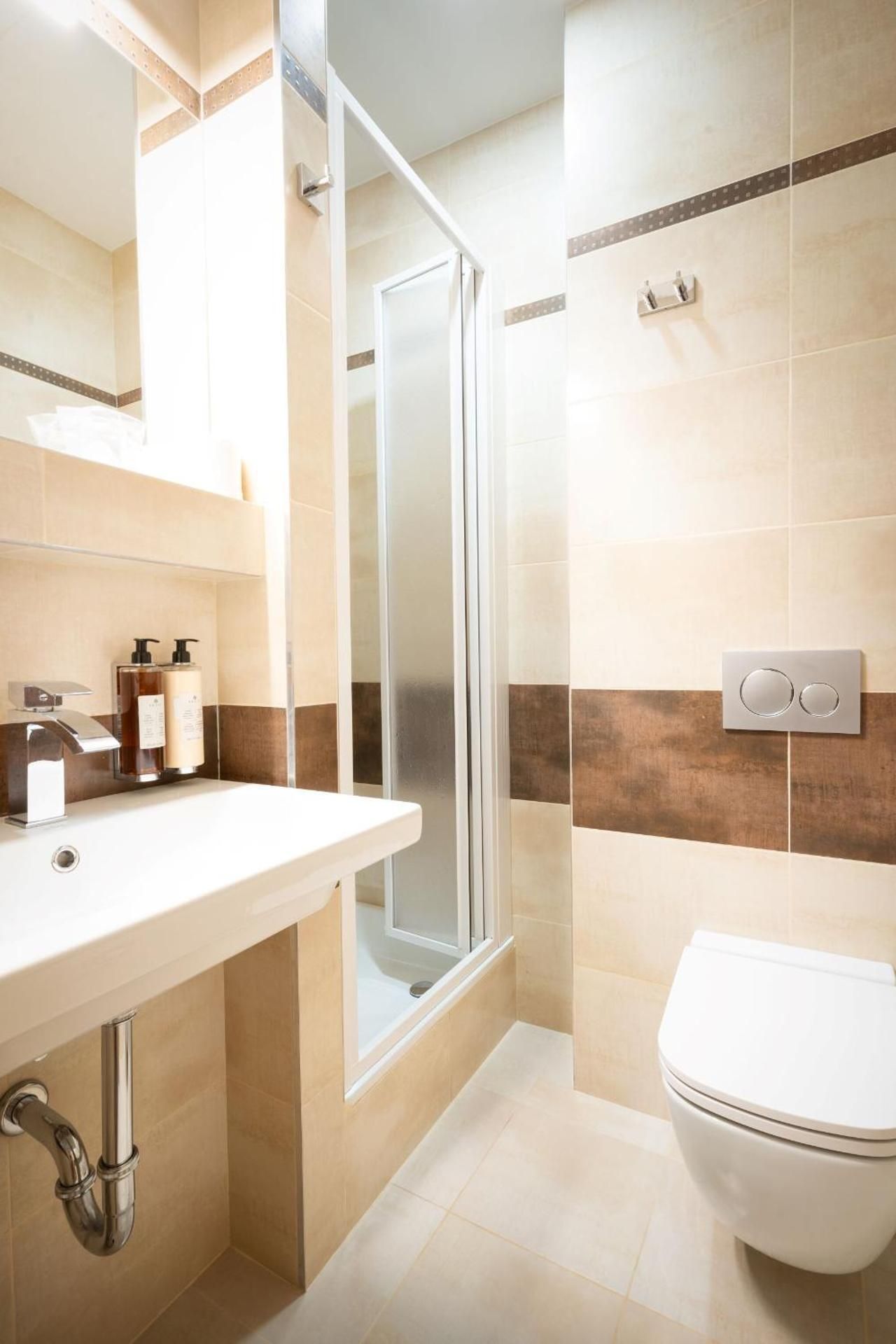 Hotel Tatra Standard Single Room 3