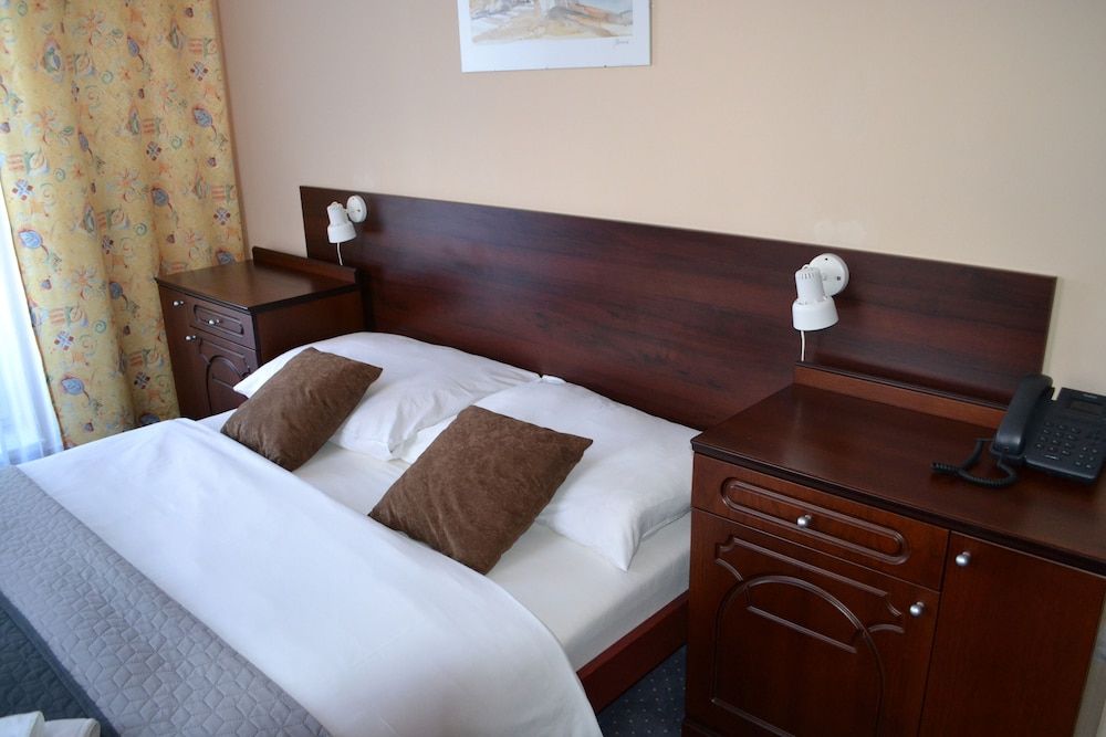 Greenwood Hotel Family Suite, 2 Bedrooms 2