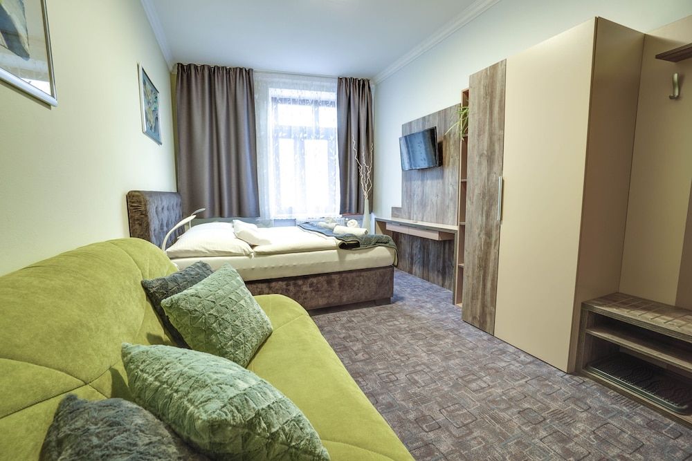 Penzión Hradbová Business Double Room (Extra bed) 3