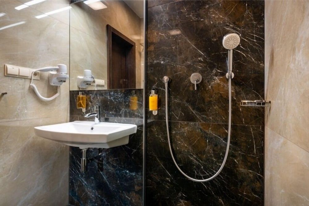 Hotel Satel Premium Double Room 7