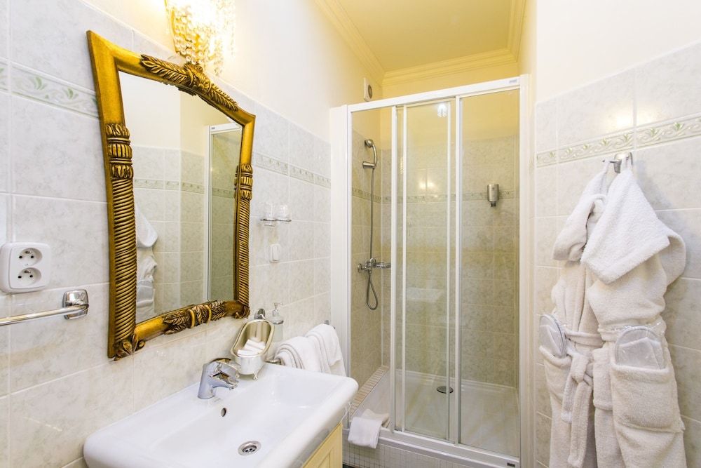 GOLDEN ROYAL Boutique hotel & Spa Deluxe Double or Twin Room, 1 Bedroom 20