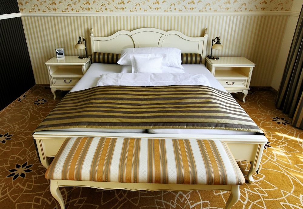 GOLDEN ROYAL Boutique hotel & Spa Deluxe Apartment