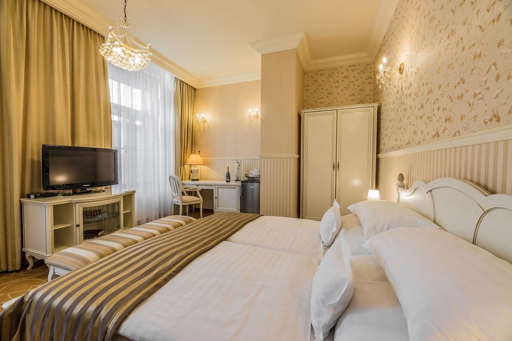 GOLDEN ROYAL Boutique hotel & Spa Deluxe Double or Twin Room, 1 Bedroom 6
